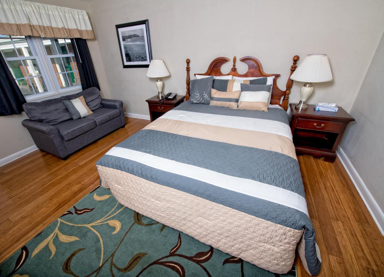 Colonial Inn Seekonk Extérieur photo